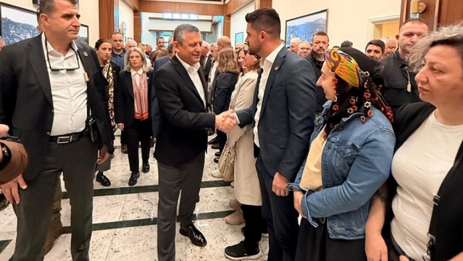 CHP Çamlıhemşin İlçe Başkanı Özgür Parlak'tan Üyelere Net Çağrı: "Kimse İstifa Etmesin!"